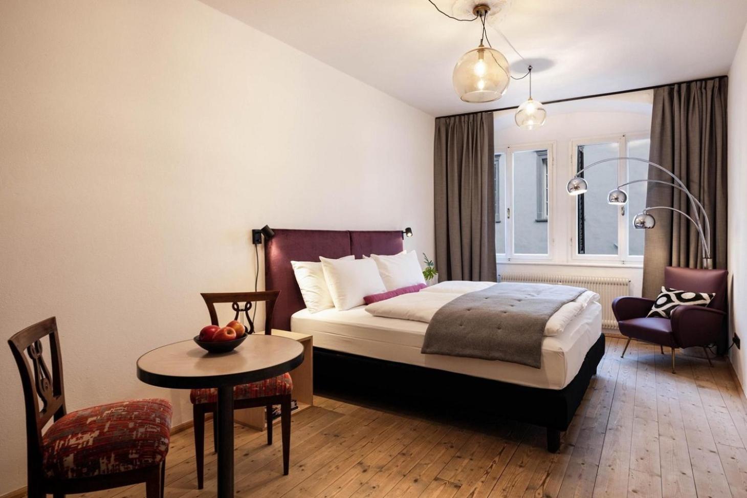 Goldenstern Townhouse Hotel Bolzano Exterior photo