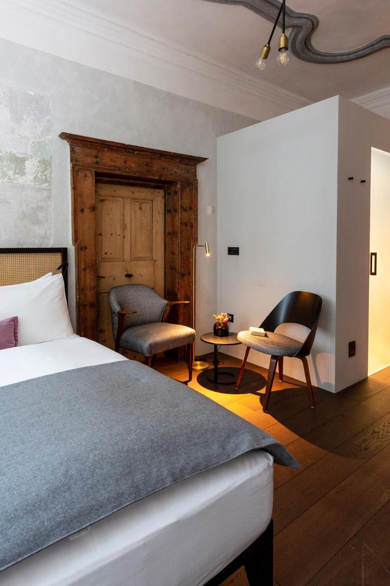 Goldenstern Townhouse Hotel Bolzano Exterior photo