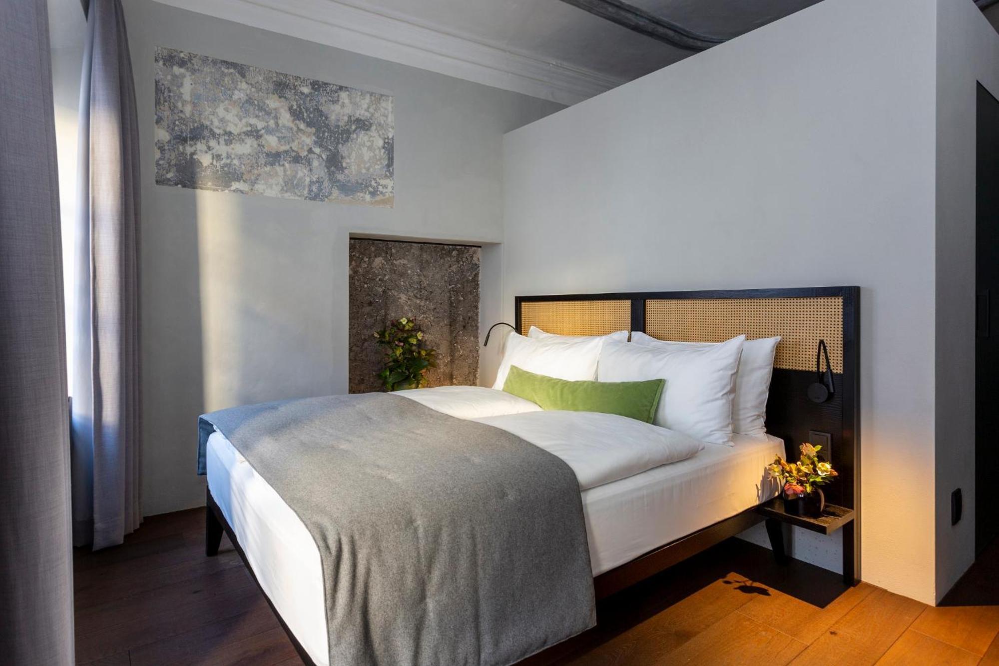 Goldenstern Townhouse Hotel Bolzano Exterior photo